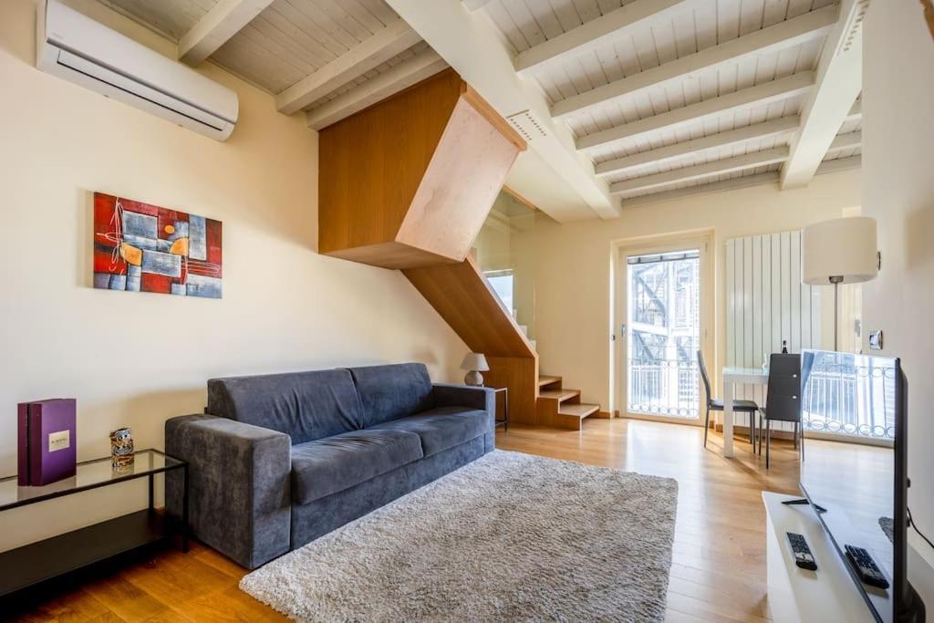 Napoleone's Nest - Elegant And Appartement