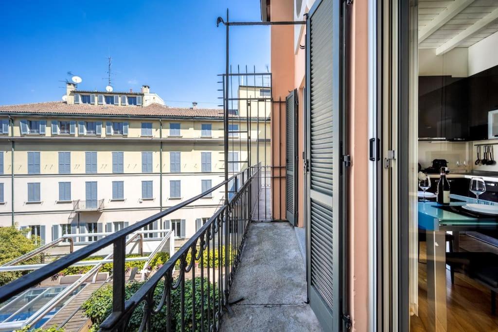 Napoleone's Nest - Elegant And Appartement *