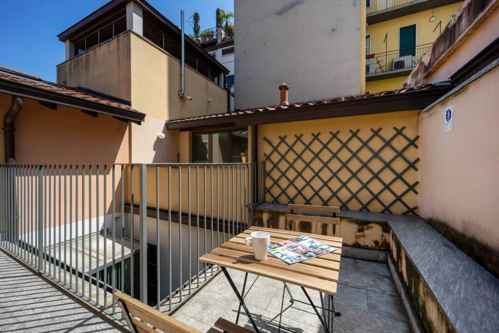 Napoleone's Nest - Elegant And Appartement